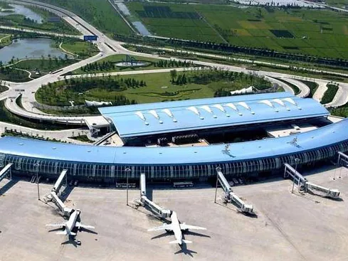 သံမဏိဘောင်နှင့်အတူလေဆိပ် terminal ကို